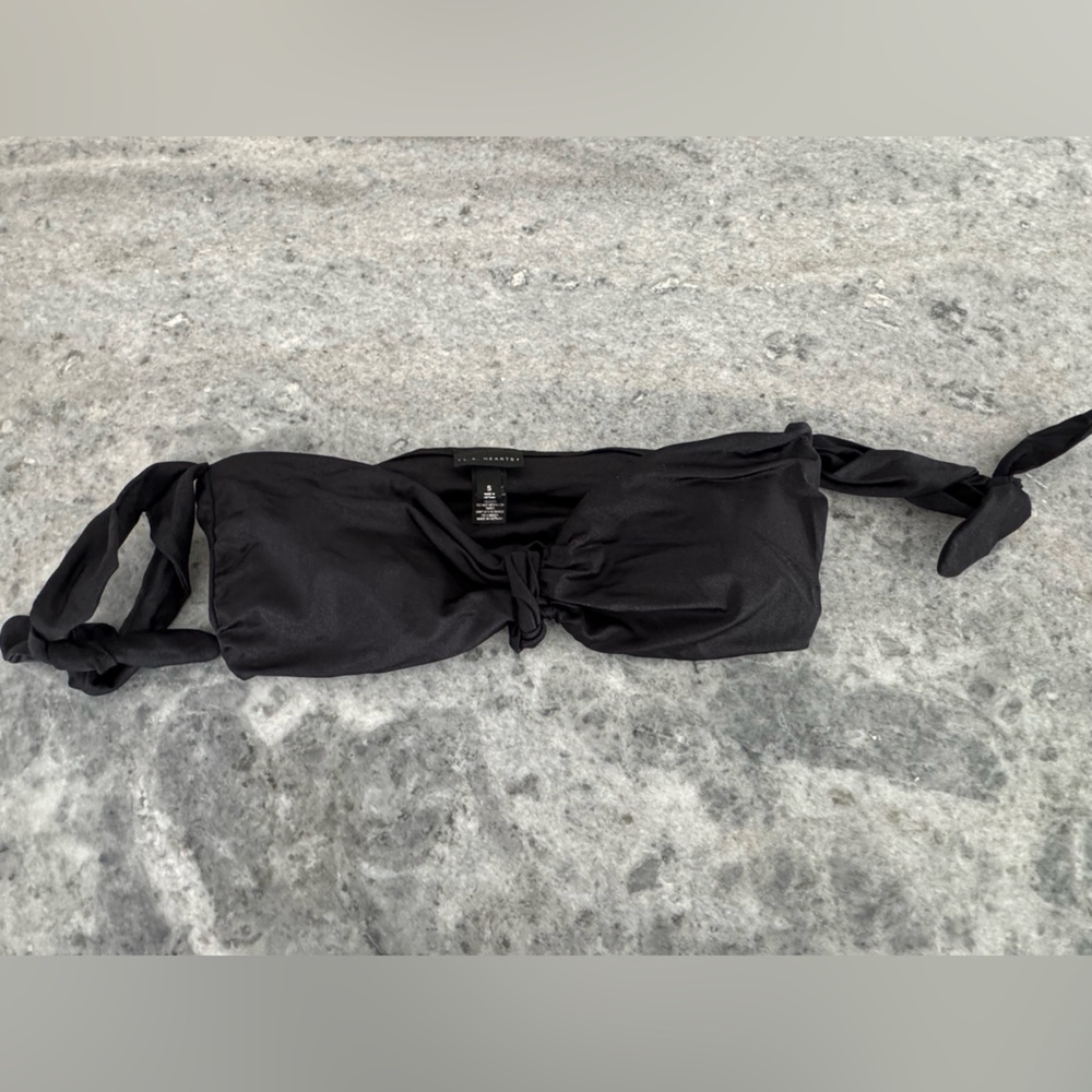 La Hearts Black Strapless Tie-Front Bikini Top (Size Small)